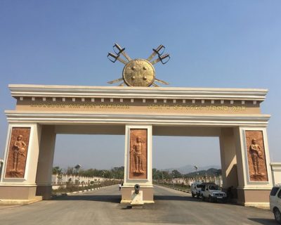 entrance-to-the-memorial